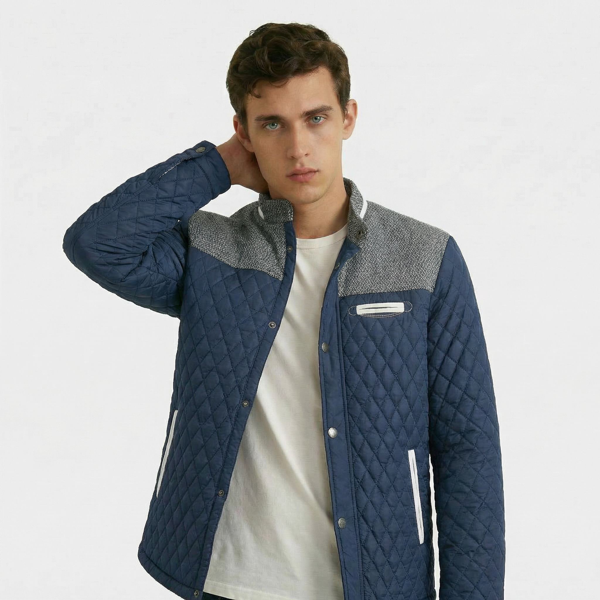 Andrés | Abrigo Charter